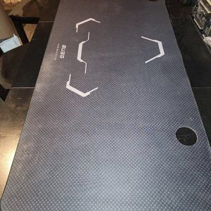 Desk size mouse pad for gaming